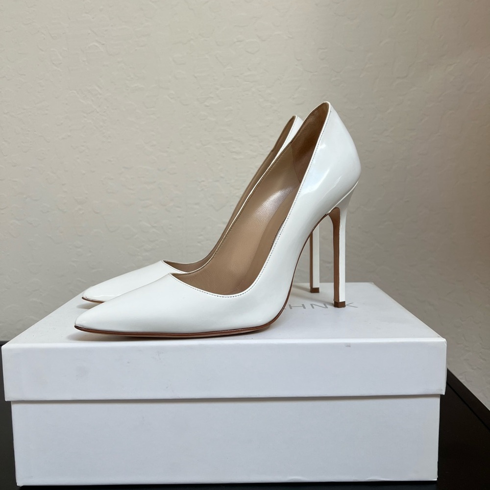 New Manolo Blahnik BB 105mm White Patent 37